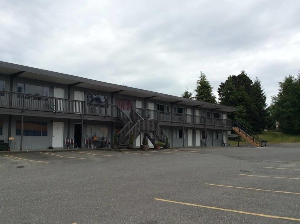 Ucluelet Wildwood Inn Motel 2*